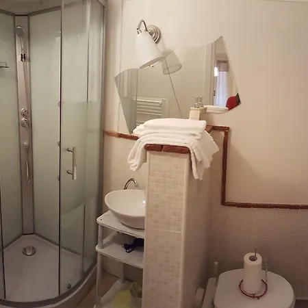 Konukevi La Gioia 4*