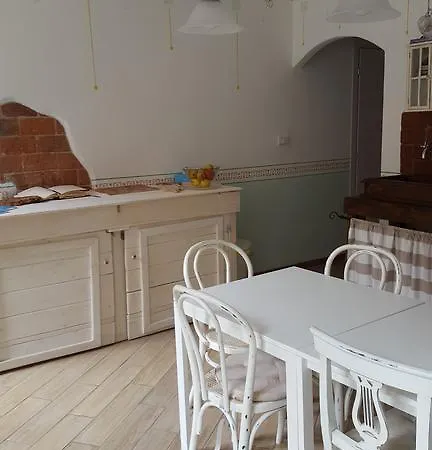 Konukevi La Gioia 4*